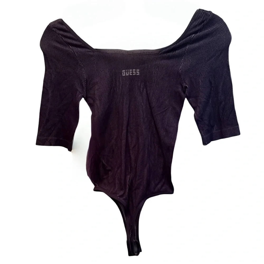 NWT Guess Ribbed Bodysuit - Picture 2 of 4